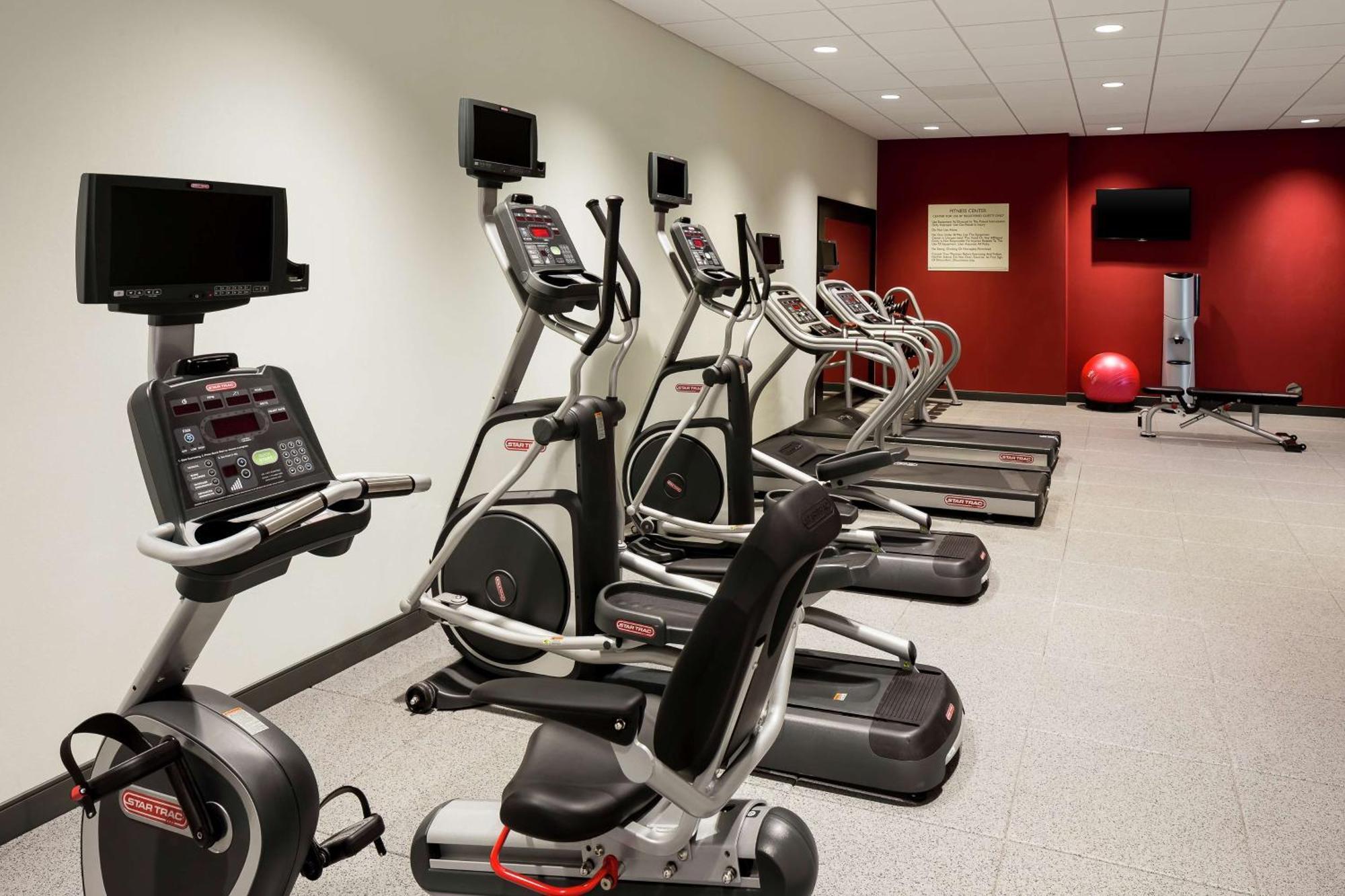 Hilton Garden Inn Bettendorf/ Quad Cities Ngoại thất bức ảnh